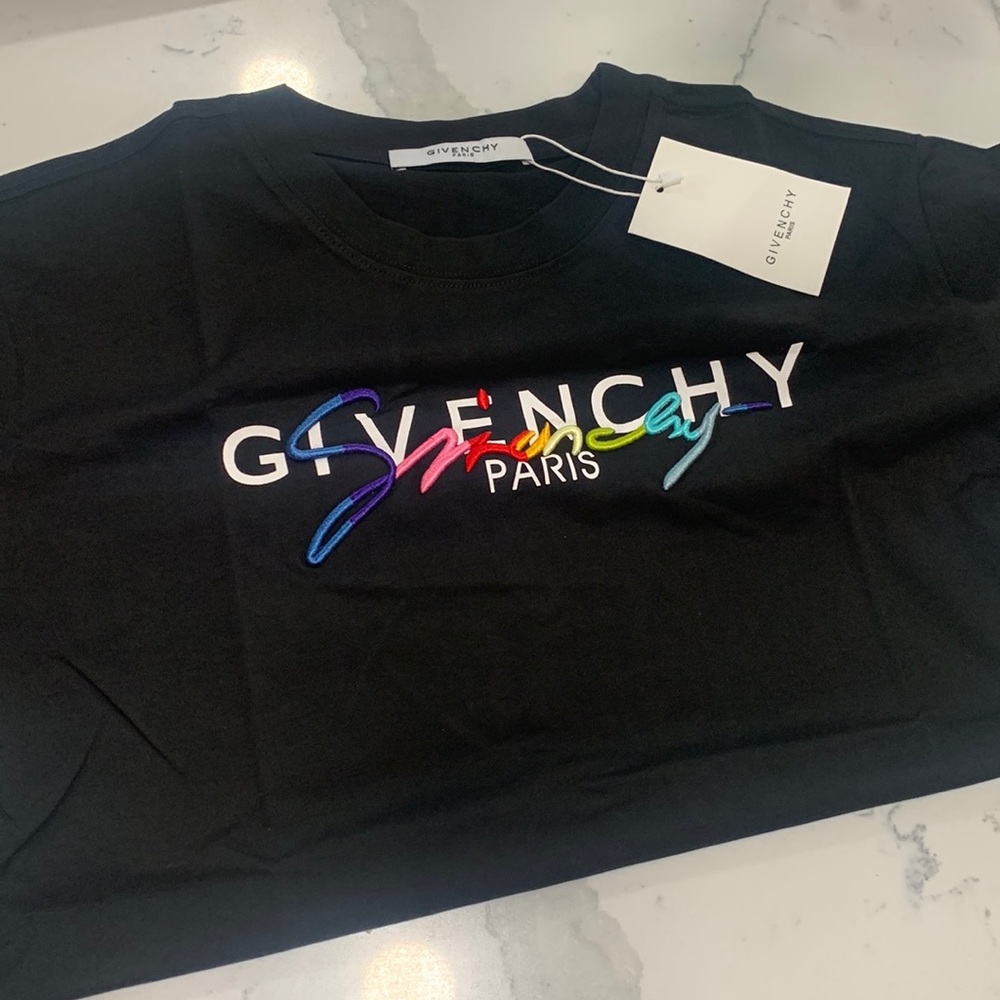 Givenchy paris t shirt for men size m